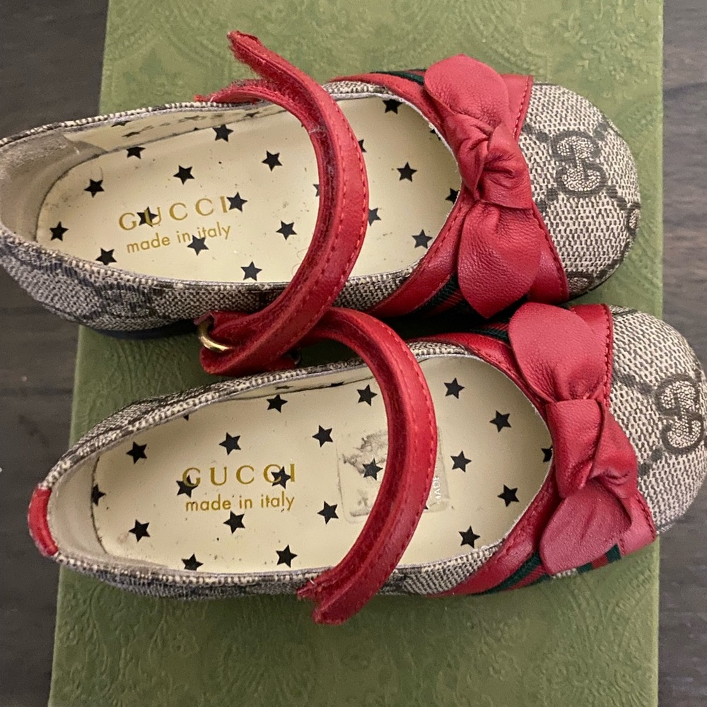 Toddler Gucci shoes. Worn 3 times